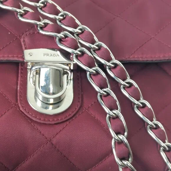 PRADA Impuntu Tessuto Quilted Nylon Chain Crossbody Bag Granato Shoulder Bag - Picture 14 of 16